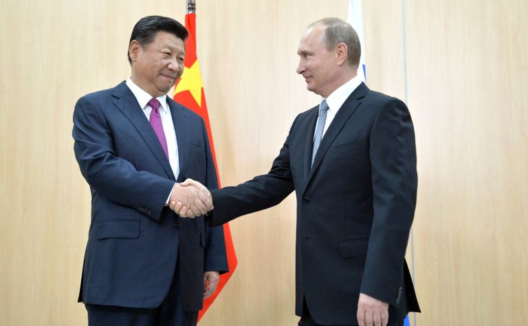 FT – Η Κίνα και η Ρωσία δοκιμάζουν τα όρια ισχύος της ΕΕ | tovima.gr