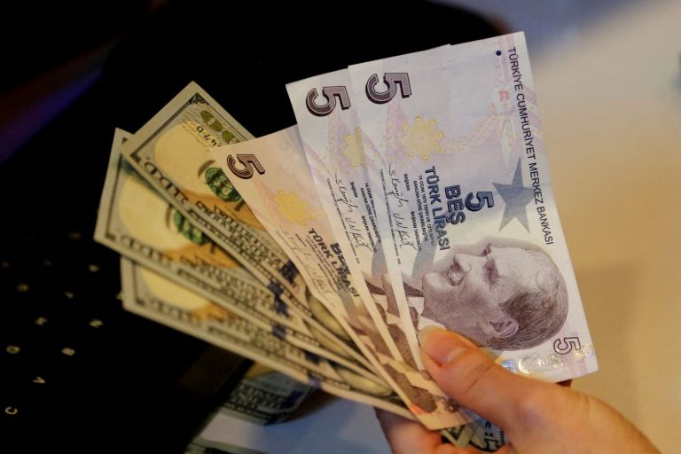 Τουρκία – Συμφωνία με τα Ηνωμένα Αραβικά Εμιράτα για την ανταλλαγή νομισμάτων ύψους 5 δις δολαρίων | tovima.gr