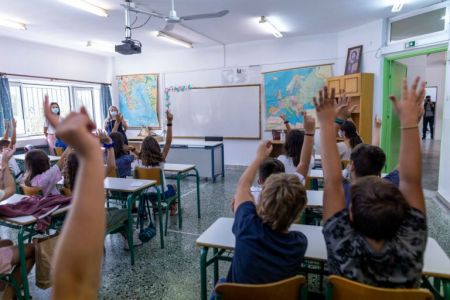 ΟΛΜΕ προτείνει εκ περιτροπής λειτουργία των σχολείων λόγω κενών