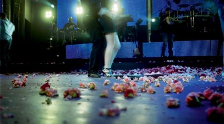 Τι κάνουν οι μεγιστάνες χωρίς μπουζούκια στην Αθήνα;