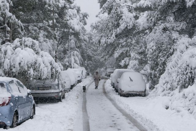 Κακοκαιρία «Ελπίδα»: Πολικές θερμοκρασίες και σφοδρές χιονοπτώσεις – Επί ποδός ο κρατικός μηχανισμός