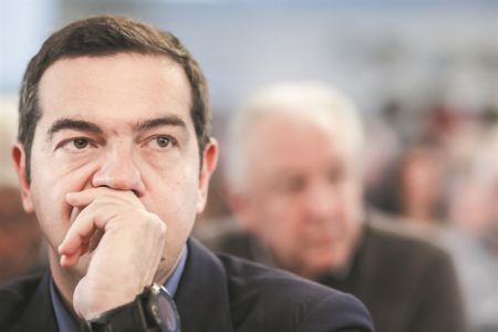 Αναβάπτιση στη βάση του ΣΥΡΙΖΑ αναζητεί ο Τσίπρας