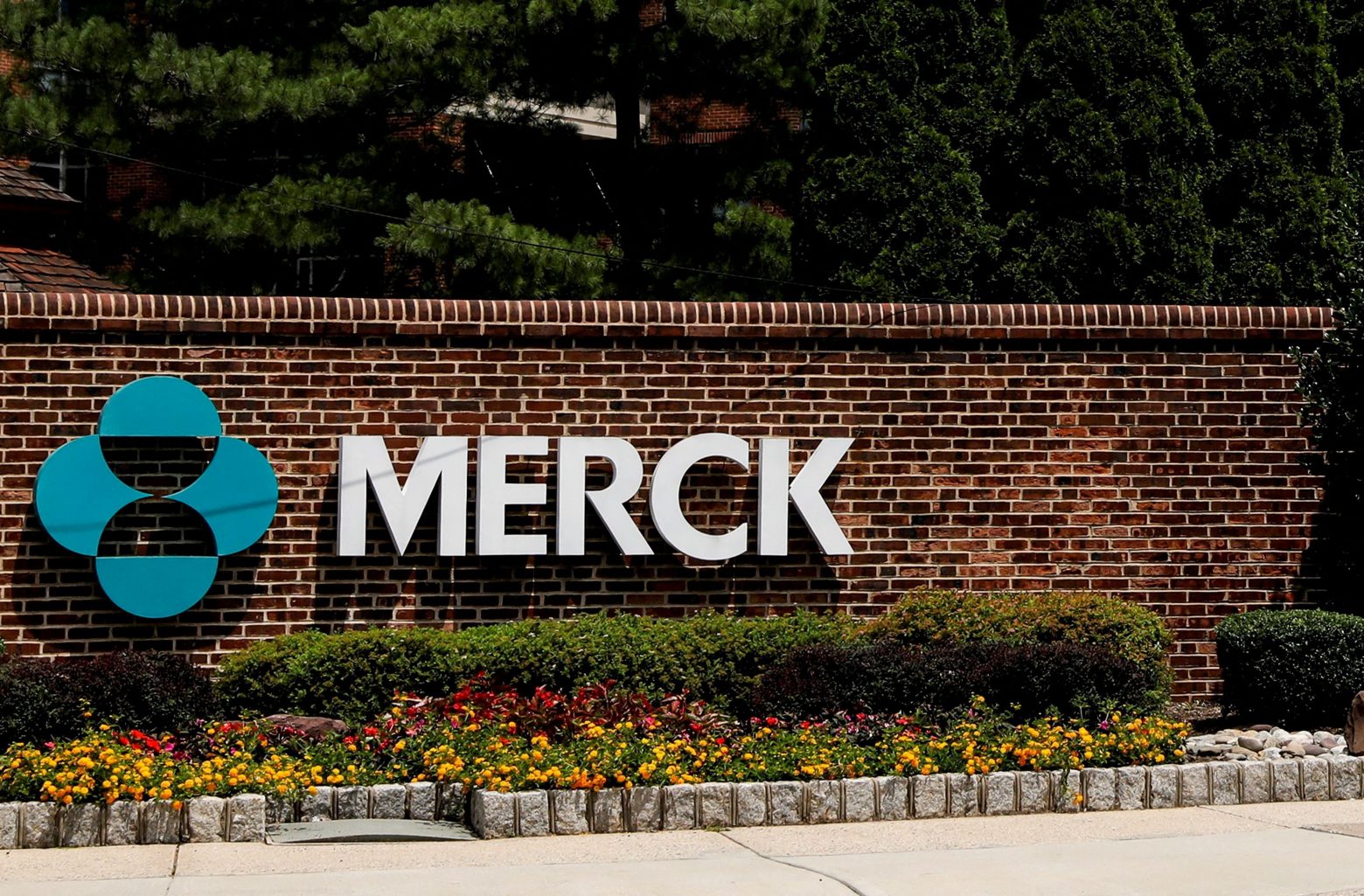 Κορωνοϊός: Αποτελεσματικό το χάπι της Merck για την Όμικρον