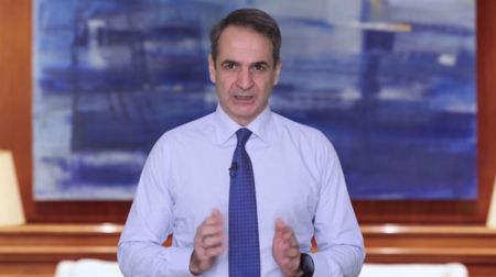 LIVE: Οι ανακοινώσεις Μητσοτάκη για την αύξηση του κατώτατου μισθού