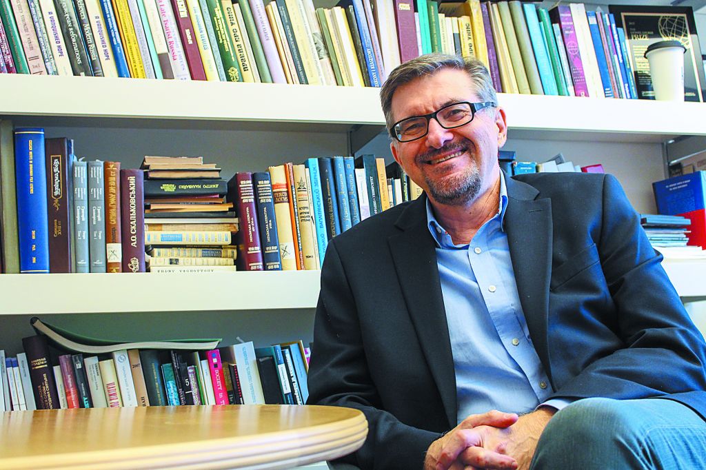 «Η Μόσχα θέλει να εντάξει την Ουκρανία στον μετασοβιετικό χώρο»