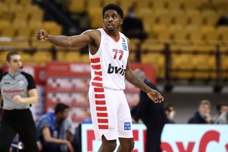 Πρόβλημα με ΜακΚίσικ στον Ολυμπιακό