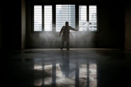 Κορωνοϊός: Γιατί ορισμένες χώρες τα πήγαν καλύτερα στην πανδημία;