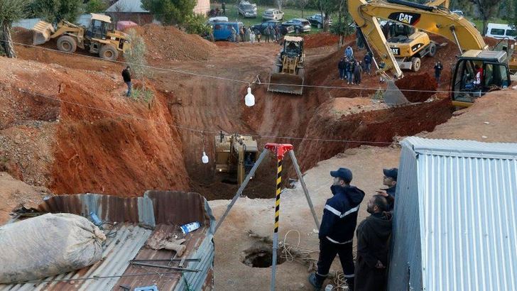 Μαρόκο: Διασώστες και ιατρική ομάδα έχουν εισέλθει στο τούνελ που οδηγεί στον 5χρονο Ράιαν