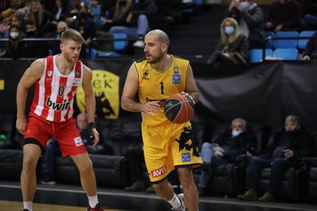 Ντέρμπι Ολυμπιακός – ΑΕΚ στα ημιτελικά του Κυπέλλου