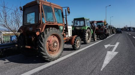 Αγρότες: Κλιμακώνουν τις κινητοποιήσεις – Συλλαλητήριο τη Δευτέρα στην Αθήνα