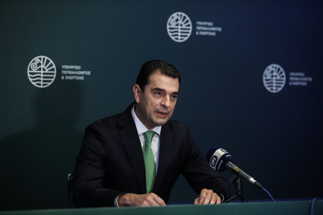 Μέτρα στήριξης: Ανακοινώσεις Σκρέκα για τις επιδοτήσεις στην ενέργεια