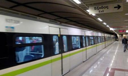 Συναγερμός στο Μετρό: Ανθρωπος έπεσε στις γραμμές στη Δάφνη – Επιχείρηση απεγκλωβισμού