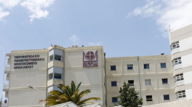 Ηράκλειο: Στο νοσοκομείο με κορωνοϊό ο δήμαρχος Βασίλης Λαμπρινός | tovima.gr