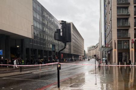 Λονδίνο: Έκλεισαν προληπτικά τέσσερις γέφυρες λόγω ύποπτου αντικειμένου