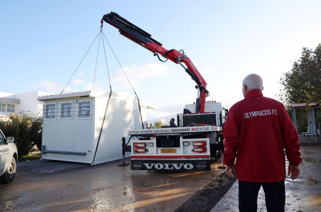 ΠΑΕ Ολυμπιακός: Κίνηση ανθρωπιάς στους σεισμόπληκτους στο Αρκαλοχώρι – Παραδόθηκαν έτοιμες οι 21 σχολικές αίθουσες