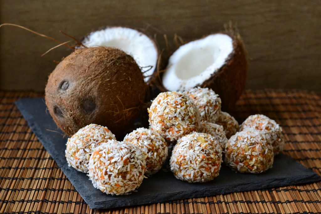 Energy balls καρότου με καρύδα