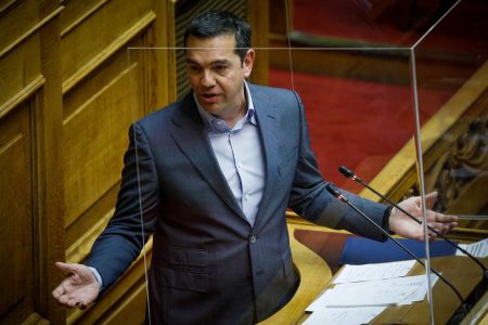 Αλέξης Τσίπρας: Live η ομιλία του στη Βουλή για τον ΕΦΚΑ