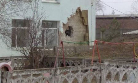 Νέοι βομβαρδισμοί στην Ανατολική Ουκρανία – Ρωσική άσκηση με βαλλιστικούς πυραύλους