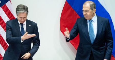ΗΠΑ: Συμφωνήθηκε συνάντηση Μπλίνκεν – Λαβρόφ σε ουδέτερο έδαφος εφόσον δεν υπάρξει εισβολή