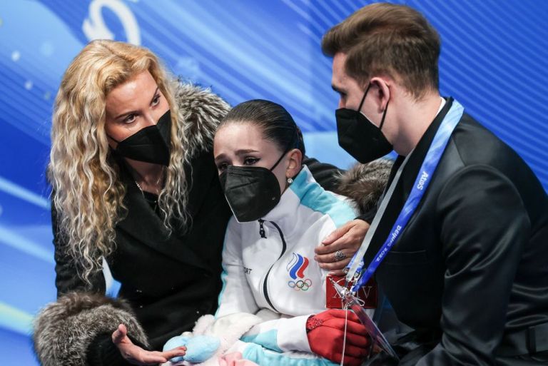 Χειμερινοί Ολυμπιακοί Αγώνες: Η σκληρή μεταχείριση της Καμίλα Βαλίεβα από την προπονήτριά της | tovima.gr