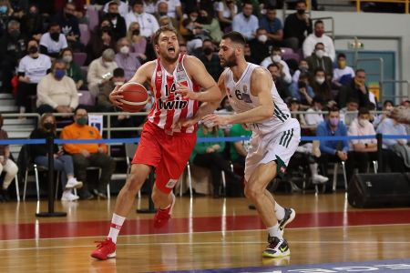 Παναθηναϊκός – Ολυμπιακός 73-81