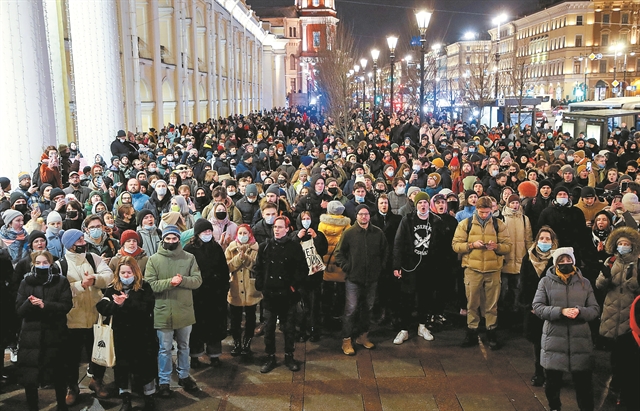 Ουκρανία, φωτιά και σίδερο