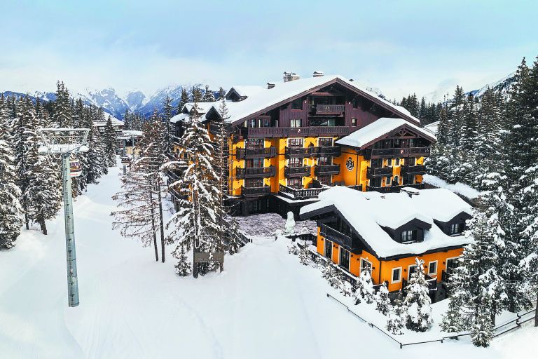 Νέα mountain clubs, ελληνικές υπογραφές και δημοπρασίες