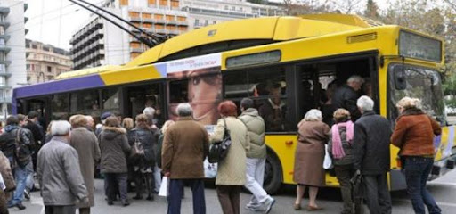 Κορωνοϊός: Ανεμβολίαστοι, μάσκες και κανονικότητα