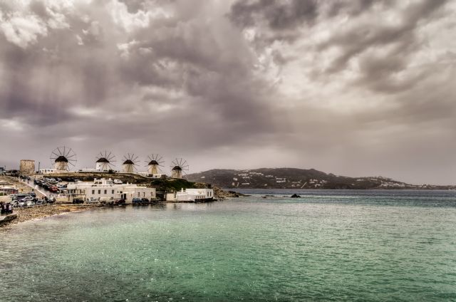 Καιρός: Αναβαθμίζεται στο επίπεδο 3 η κακοκαιρία – Ποιες περιοχές θα «χτυπήσει»