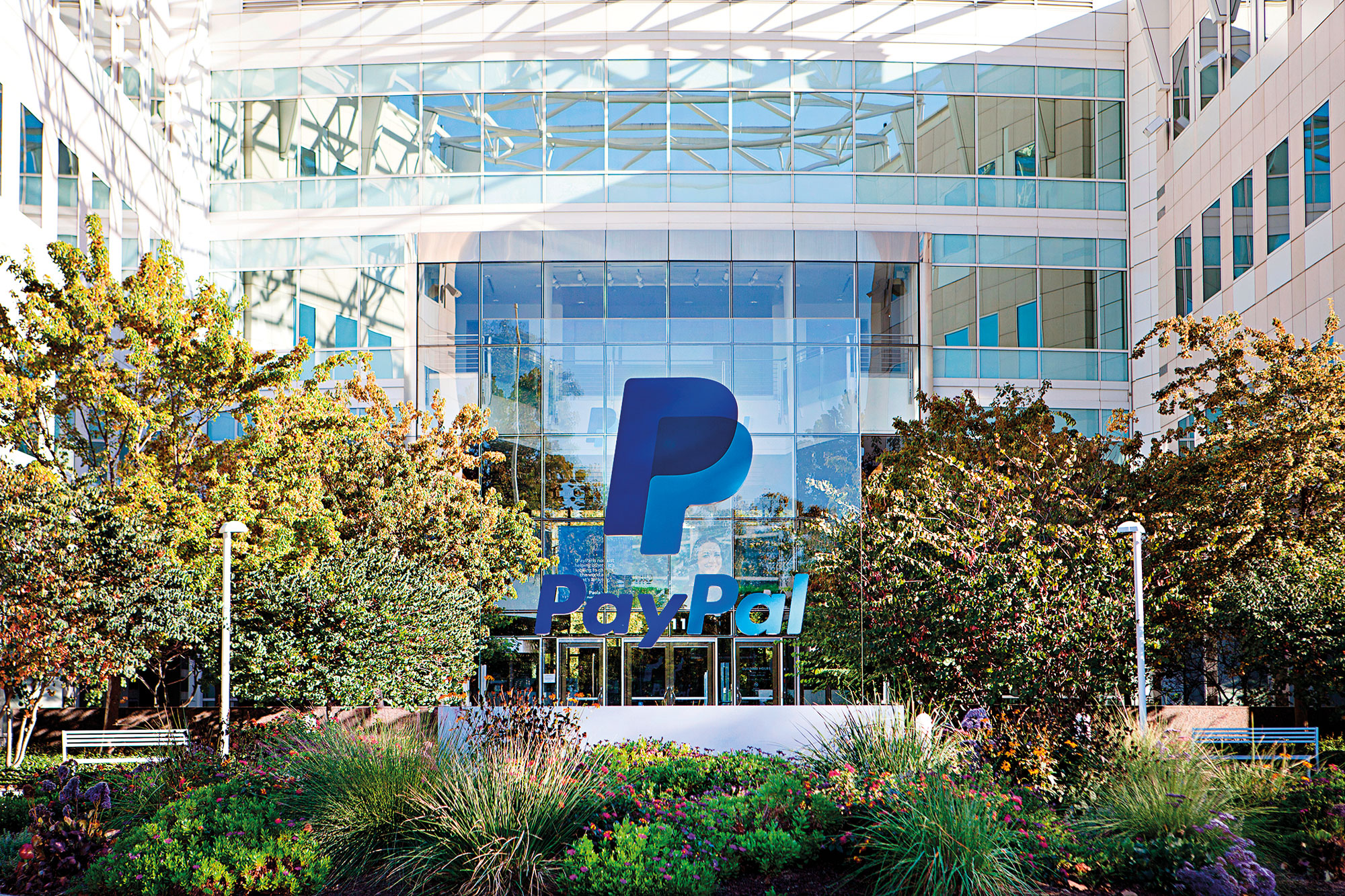 Η χρονιά του Πίτερ Τιλ