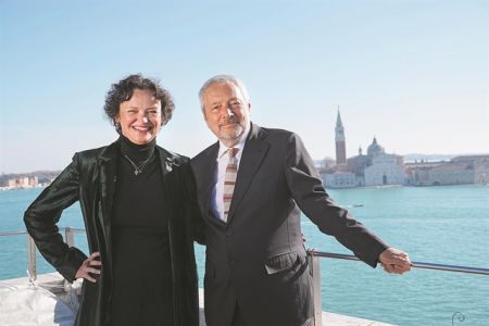 Ο προβολέας στη Βενετία