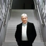 Τζόναθαν Κόου: «Είναι πιο ενδιαφέρον να επιτρέπεις στους χαρακτήρες σου να σε εκπλήσσουν»