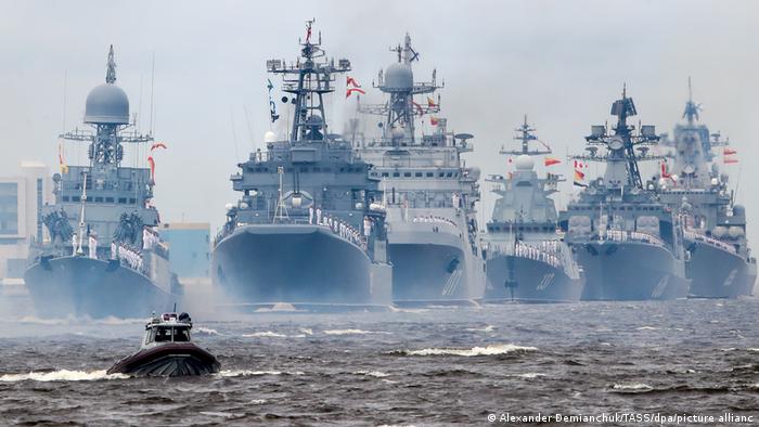 Πόλεμος στην Ουκρανία: Ρωσικές δυνάμεις στη Μαύρη Θάλασσα – Μαχητικά πάνω από το Χάρκοβο