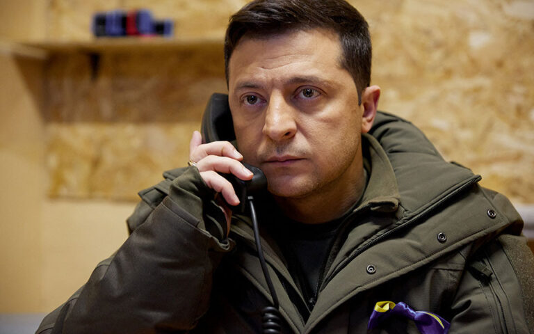 Πόλεμος στην Ουκρανία: Νέο δραματικό διάγγελμα Ζελένσκι – «Δείξτε στην ανθρωπότητα πώς να αμύνεται»