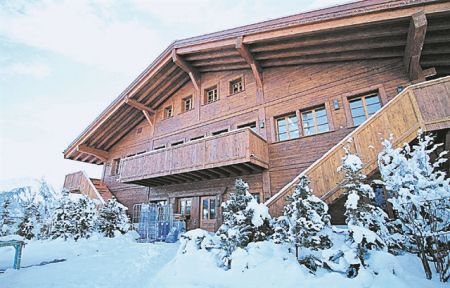 Στην Υδρα και στο δείπνο της πρεσβείας