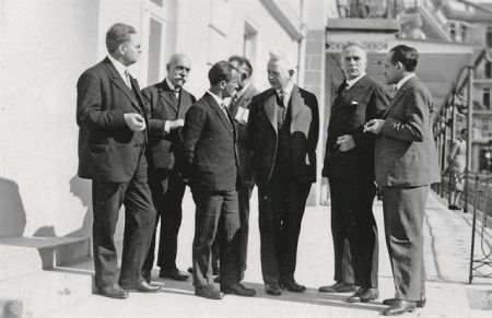 Οι μάγοι της φιλοσοφίας