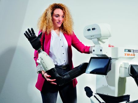 Γεωργία Χαλβατζάκη, «Είναι καιρός να σπάσουμε τα στερεότυπα»