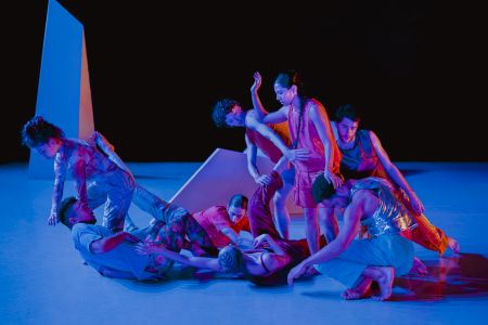 Εμιλι Μόλναρ, Mια γυναίκα στο τιμόνι του NDΤ