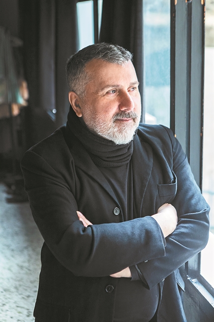 «Ο,τι δεν έχει τραύμα, δεν είναι κουήρ»