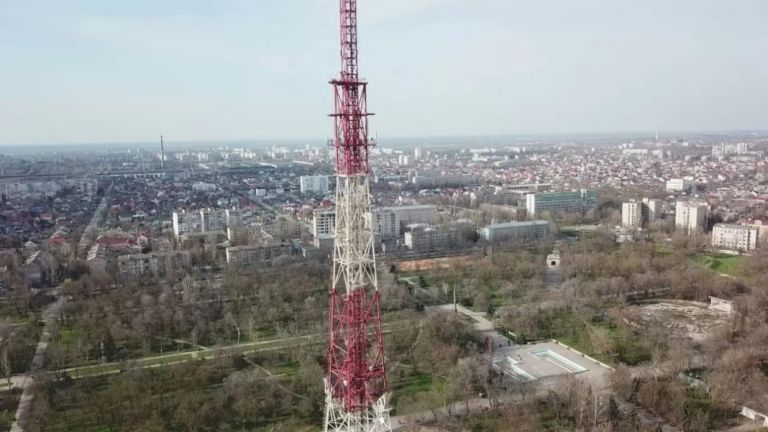 Πόλεμος στην Ουκρανία: Οι ρωσικές δυνάμεις κατέλαβαν τον πύργο της τηλεόρασης στη Χερσώνα | tovima.gr