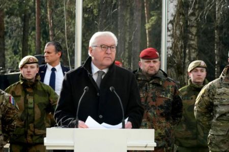 Σταϊνμάγερ: Δεν υπάρχουν ενδείξεις για εκεχειρία σύντομα στην Ουκρανία