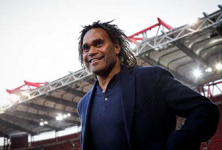 Ο Καρεμπέ και άλλοι κορυφαίοι αθλητές σε πρωτοβουλία ειρήνης