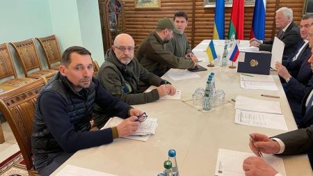 Ουκρανία: Νέες συνομιλίες το Σαββατοκύριακο – Επικοινωνία Σουλτς – Πούτιν