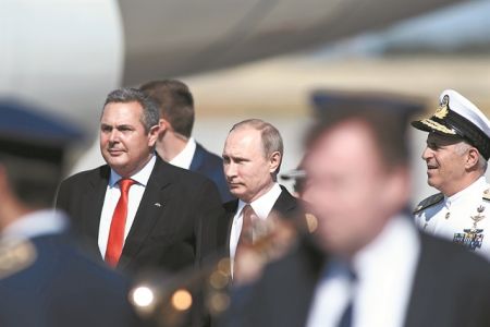 Η υπόγεια σύγκρουσημε το φιλορωσικόλόμπι στην Ελλάδα