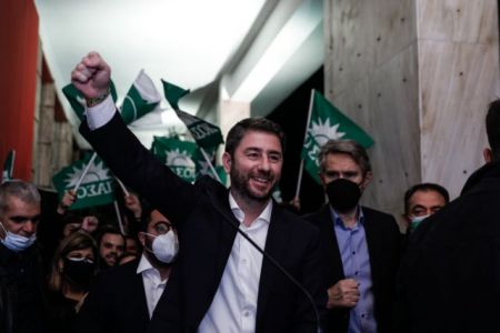 ΚΙΝΑΛ: Βλέπουν κάλπες πριν το καλοκαίρι και πατάνε γκάζι