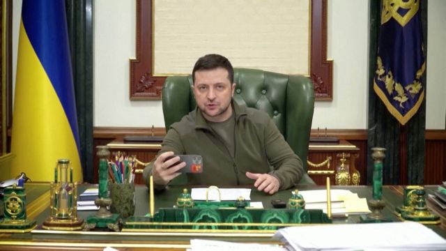 Πόλεμος στην Ουκρανία: Νέα τηλεφωνική επικοινωνία Μακρόν – Ζελένσκι
