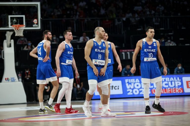 Άνοδος μιας θέσης για την Ελλάδα στην κατάταξη της FIBA (Pics) | tovima.gr