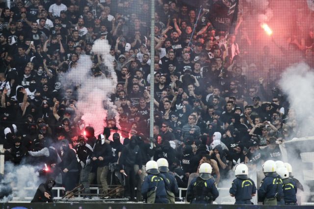 Εγκληματική οργάνωση με αρχηγό γυναίκα για οπαδική βία στο ελληνικό ποδόσφαιρο