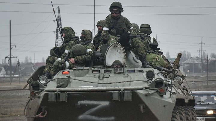 Πόλεμος στην Ουκρανία: Νέες ρωσικές δυνάμεις έξω από το Κίεβο – «Σφίγγει» ο κλοιός | tovima.gr