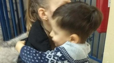 Ουκρανία: Συγκλονίζει το πρώτο προσφυγόπουλο που πέρασε τα ελληνικά σύνορα – Τι είπε